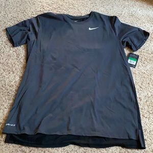 Gray and Black Nike Men’s Dry Travel Tee